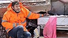 V tureckém Kahramanmarasu se po ničivém zemětřesení sesunulo množství budov.... | na serveru Lidovky.cz | aktuální zprávy