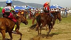 Suchbaatar  dozvuky nádamu (tradiního festivalu)