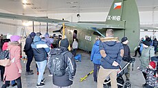 Den otevřených dveří na letišti v Líních u Plzně se setkal s velkým zájmem...