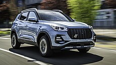 Italská spole�nost DR Automobiles, která prodává p�ezna�ená vozidla Chery v...