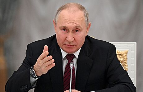 Ruský prezident Vladimir Putin (8. února 2023)