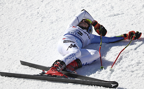 Mikaela Shiffrinová se raduje v cíli obího slalomu na mistrovství svta.