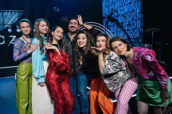 Díví pop-folklorní skupina Vesna, vítz národního finále Eurovize 2023.