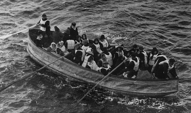 Titanic vydává stále nová tajemství. Zkoumání financují i podmořští turisté