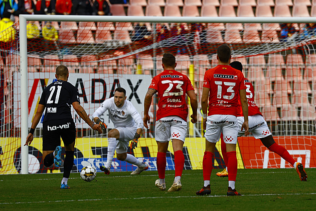 Brno - Ostrava 2:1, probuzení týmu i střelce, Řezníček dal oba góly vítězů