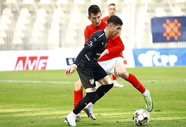 ONLINE: Baník hraje s Brnem, Teplice proti Pardubicím. Zlín hostí Jablonec