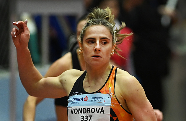 Čtvrtkařky ve finále: Vondrová brzdila, Petržilkovou těšil čas. A teď štafeta