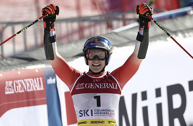 Švýcar Odermatt slaví na MS druhé zlato. Ovládl závod v obřím slalomu