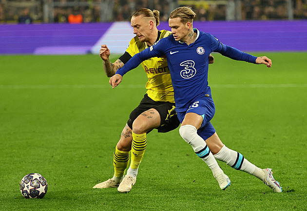ONLINE: Odvety v Lize mistrů, hraje Chelsea s Dortmundem a Benfica s Bruggami