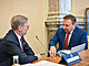 Ministr práce a sociálních věcí Marian Jurečka s premiérem Petrem Fialou při...