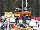 Lyai ve Skiareli Klnovec maj k dispozici dostatek upravench sjezdovek.