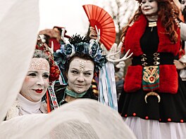 Mezi tradiní masopustní masky patí napíklad královna masopustu, klibna,...