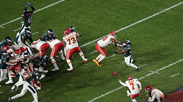 Momentka z finle NFL Kansas City Chiefs vs. Philadelphia Eagles.