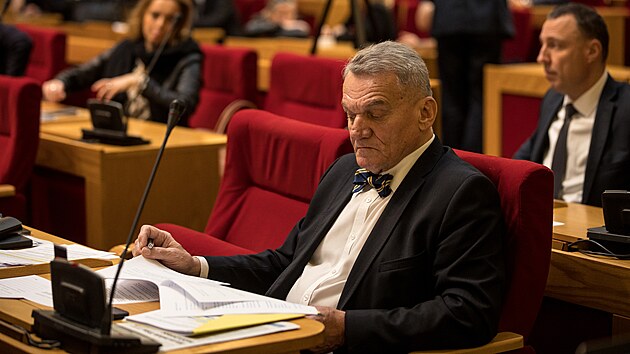 Primtorem hlavnho msta se stal Bohuslav Svoboda (ODS), kter ve funkci nahradil Zdeka Hiba (Pirti). Pro Svobodu hlasovalo 50 z 65 zastupitel. (16. nora 2023)