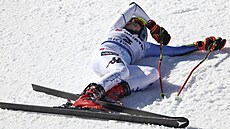 Mikaela Shiffrinová se raduje v cíli ob�ího slalomu na mistrovství sv�ta.