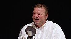 Jaroslav Valtr pi natáení podcastu Z voleje.