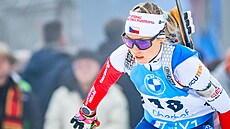 Tereza Voborníková bhem stíhacího závodu na mistrovství svta v Oberhofu.