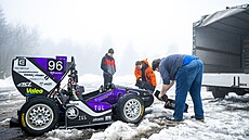 Studenti Technické univerzity v Liberci p�edstavili závodní formuli Klárku 13....