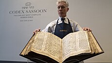 Codex Sasoon je oznaován za nejstarí píklad tém úplného kodexu...