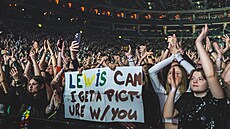Koncert Lewise Capaldiho v pra�ské O2 aren� (17. února 2023)