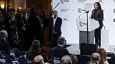 Kamala Harrisová bhem Mnichovské bezpenostní konference (18. února 2023)