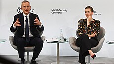 Generální tajemník NATO Jens Stoltenberg a dánská premiérka Mette...