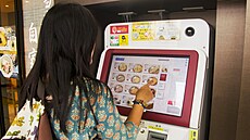 Jídelní automat v Japonsku