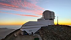 Observato� Very C. Rubinové na ho�e Cerro Pachón