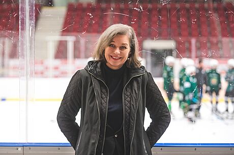 Zdenka Macháková imánková, generální manaerka hokejist Karlových Var.