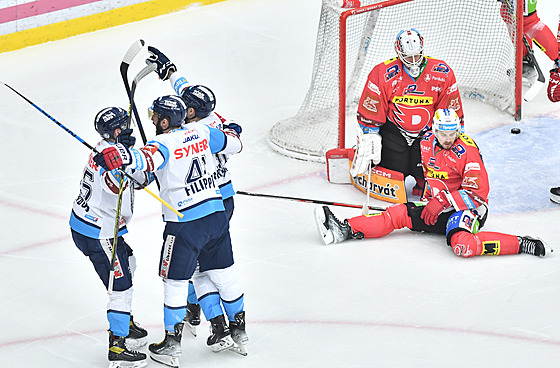 Hokejisté Liberce pemohli v dleitém utkání Pardubice.
