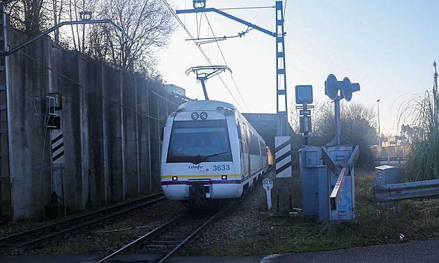 Ve Španělsku padají hlavy. Stát nakoupil vlaky, které se nevejdou do tunelů