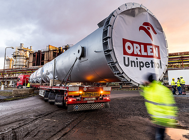 Obří investice do rafinerií? Stát se musí rozhodnout, bez něj do toho nepůjdeme, říká Herink z Unipetrolu