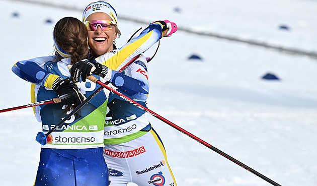 Skiatlonu na MS vládly Švédky. Titul má Anderssonová, Razýmová byla třináctá
