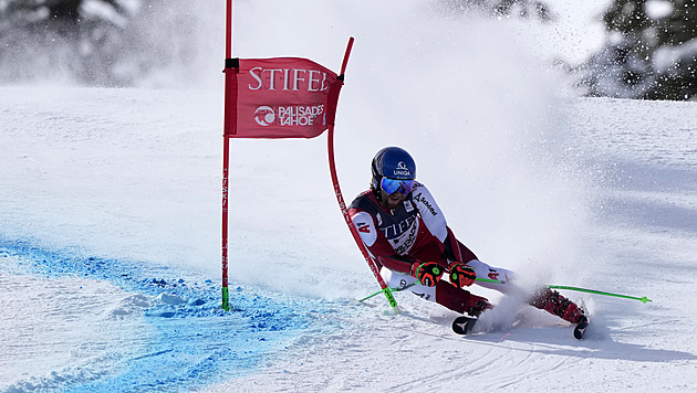 Rakušan Schwarz vyhrál obří slalom v americkém Palisades Tahoe