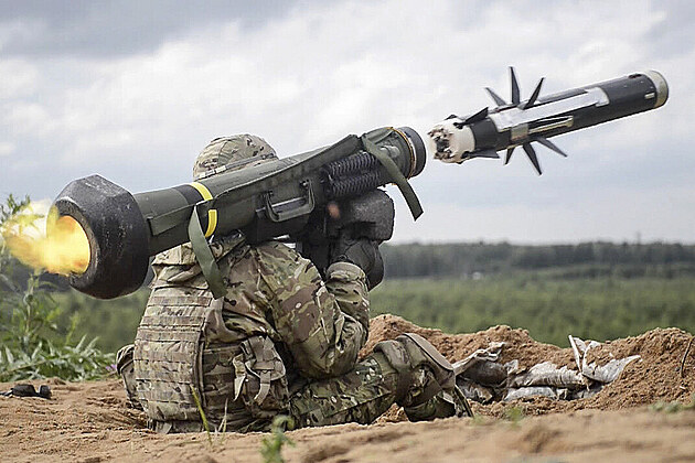 Fotogalerie: Protitanková střela Javelin
