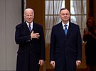 Biden navtívil Varavu. Uvítal ho polský prezident Duda.