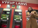Výkupní automaty v Kauflandu v Praze-Michli (23. února 2023)