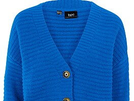 Kiklav modrý svetr s propínáním a elvovinovými knoflíky. Cena 379 K