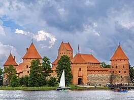Hrad Trakai, nacházející se ve stejnojmenném mst poblí litevské metropole...