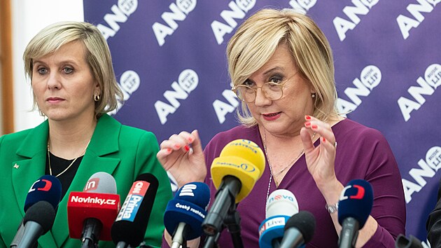 Tiskov konference poslaneckho klubu ANO. Na snmku hovo Alena Schillerov. (21. nora 2023)