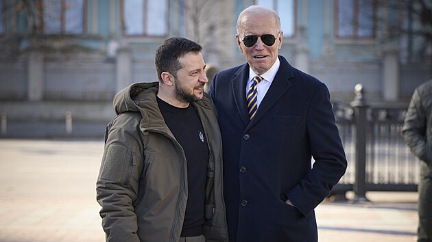 Prezident USA Joe Biden se v Kyjev setkal se svým protjkem Volodymyrem...