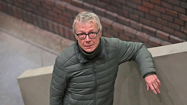 M�stsk� galerie Plato nyn� s�dl� v nov� zrekonstruovan� budov� b�val�ch jatek. Jej�m �editelem je Marek Pokorn�, kter� minul� rok obdr�el Cenu za v�tvarn� um�n� pro rok 2022.