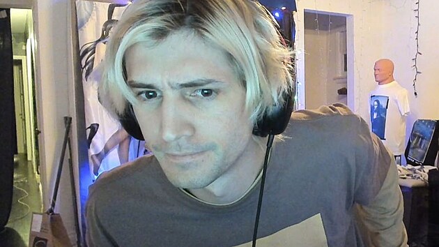 Streamer Félix Lengyel aka xQC a jeho místnost