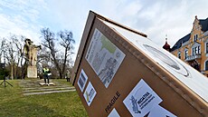 V Litoměřicích se konalo shromáždění za odstranění pomníku Čest a sláva...