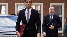 Britský premiér Rishi Sunak a p�edsedkyn� Evropské komise Ursula von der...