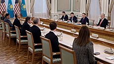 Americký ministr zahranií Antony Blinken na setkání s kazaským prezidentem...