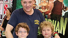 Herec Tom Sizemore se svými syny (2012)