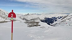 Sí� sjezdovek na Hintertuxu uspokojí i náro�n�j�í ly�a�e 365 dní v roce.