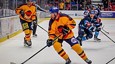 Speciálními žlutými retro dresy si českobudějovičtí hokejisté připomněli v...