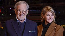 Steven Spielberg a Kate Capshawová (Berlín, 21. února 2023)